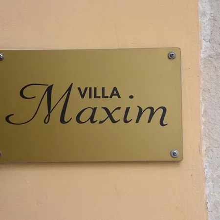 Maxim In Corfu Town * Anemomylos